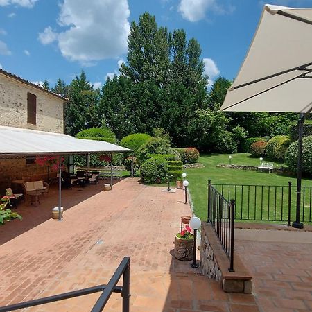 Country Hotel Poggiomanente Umbertide Exterior photo